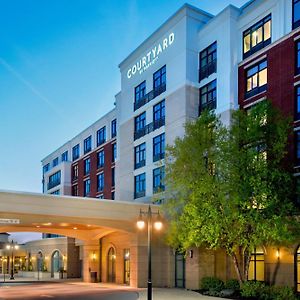 Courtyard By Marriott Philadelphia Lansdale Hotel Exterior photo