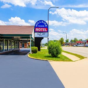 Manor Motel By Oyo Near Oak Brook Chicago Westchester Hillside Exterior photo