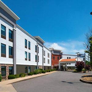 Holiday Inn Express Lewisburg - New Columbia, An Ihg Hotel Exterior photo