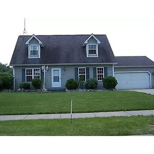 Youngstown Beachwood Home Exterior photo