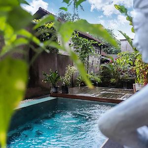 Stylish Hotel-Style Room Near Pool In Ubud Central Exterior photo