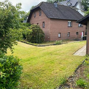 Ferienhaus Fusslaeufig Vom Biggesee Villa Attendorn Exterior photo