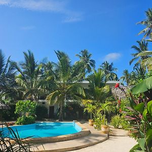 Kiganja Bed & Breakfast Matemwe  Exterior photo