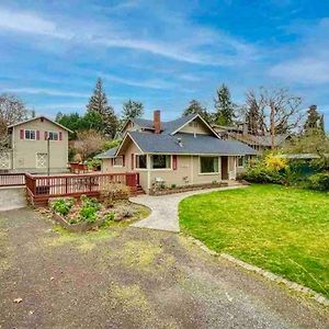 Medford Home And 2 Condos With Pool Exterior photo