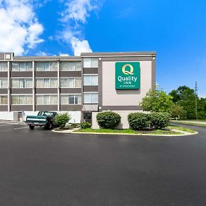 Quality Inn Dayton Airport Englewood Exterior photo