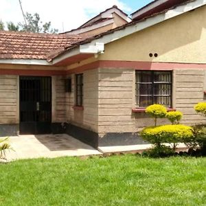 Full Home Busia At Nambale Gated Wifi And Electricity Exterior photo