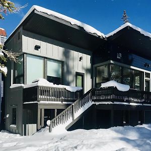 Slopeside Villa Brighton Exterior photo