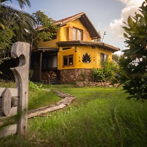 La Casa De Los Manzanos Villa Aigua Exterior photo