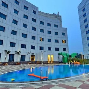 Misaki Hotel Gurgaon Exterior photo