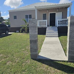 Palm Cottage Matthews Exterior photo