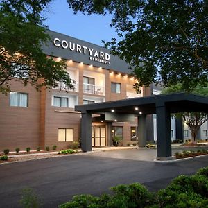 Courtyard Lafayette Airport Hotel Exterior photo