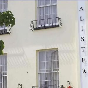 Alister Guest House Saint Helier Exterior photo