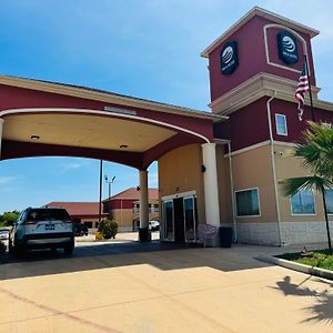 Executive Inn & Suites Floresville Exterior photo