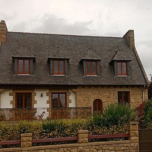 Ploubalay Beaussais Sur Mer Bed & Breakfast Exterior photo