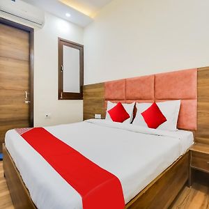 Hotel O Tarry Town Amritsar Exterior photo