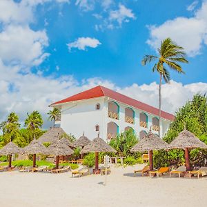 Ahg Sun Bay Mlilile Beach Hotel Matemwe  Exterior photo