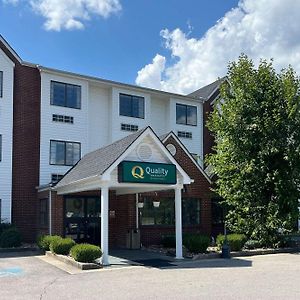 Quality Inn & Suites Prestonsburg Exterior photo