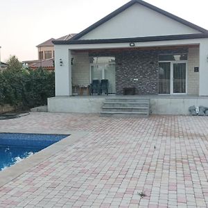 House With Pool Near Sea Breeze Villa Baku Exterior photo