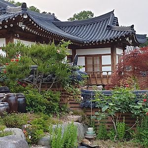 Boseong Greenery Hanok Pension Hotel Exterior photo