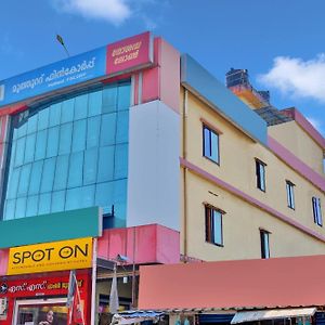 Hotel O Suby Plaza Tamarakulam Exterior photo