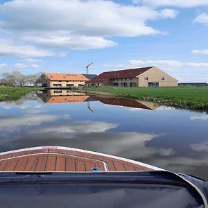 Spacious Holiday Home In Leons With Garden Exterior photo