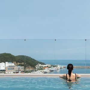 Ije Busan Hotel Exterior photo