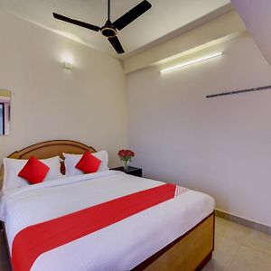 Super Hotel O Senthamizh Residency Chennai Exterior photo