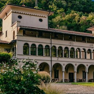 Castello Di Clanezzo Hotel Exterior photo