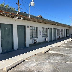 Carl'S Motel Rosamond Exterior photo