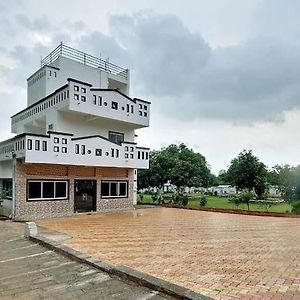 Wildlife Gir Resort Sasan Gir Exterior photo