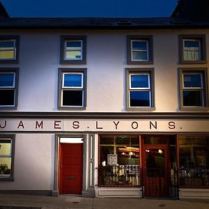 'James Lyons' The Old Main St Bed & Breakfast Ballyhaunis Exterior photo