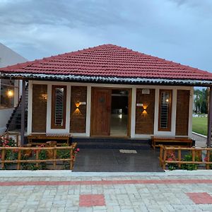 Love Green Resorts Palladam Exterior photo