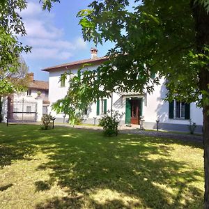 Villa Gildanna Orio Litta Exterior photo