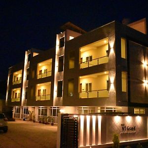 Nt Grand Luxury Villas Yercaud Exterior photo