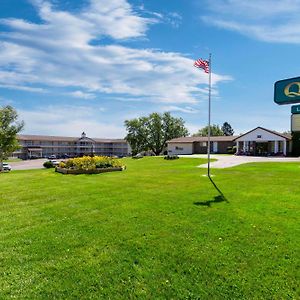 Quality Inn Lakefront Saint Ignace Exterior photo