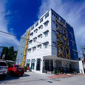 Belltower Csheli Suites Bantay - Vigan Exterior photo