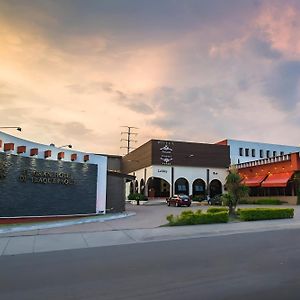 Hotel Posada Virreyes Tlaquepaque Exterior photo