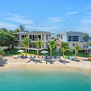 Santosha Whitehouse Jm - 10 Bedroom Villa W Private Beach Exterior photo