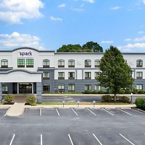 Spark By Hilton Lancaster Dutch Country Hotel Exterior photo