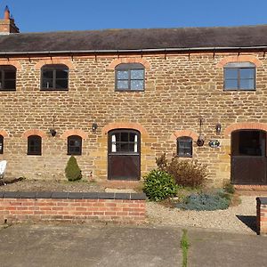 The Little Barn Villa Crick  Exterior photo