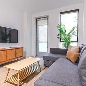 Stylish 2Bdr & 2Bth - 15 Mins Walk To The Beach! Apartment Los Angeles Exterior photo