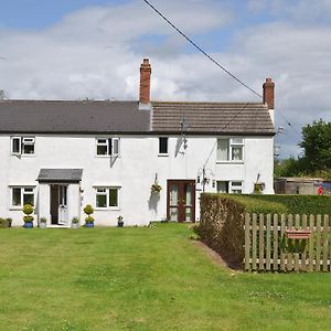 Sparrows Nest Villa Sampford Arundel Exterior photo