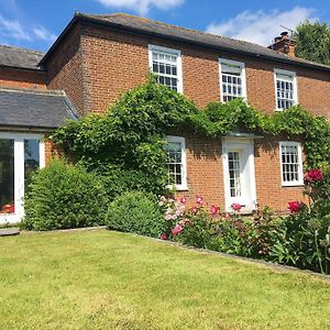 St Andrews Villa Tilmanstone Exterior photo