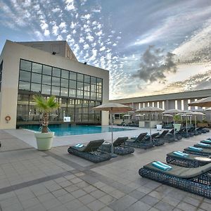 Sofitel Algiers Hamma Garden Hotel Exterior photo