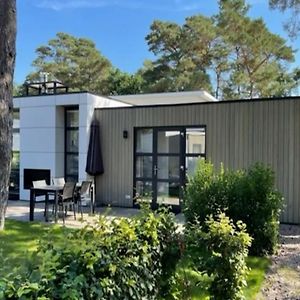 Modern Chalet With Dishwasher, On The Veluwe Villa Otterlo Exterior photo