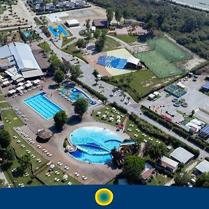 Club Del Sole Spina Family Camping Village Lido di Spina Exterior photo