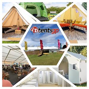 Silverstone Glamping And Pre-Pitched Camping With Intentsgp Hotel Exterior photo