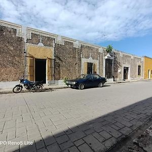 La Paloma Hotel Izamal Exterior photo