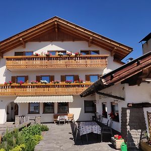 Gasthaus Alpenflora Bed & Breakfast Auna di Sopra Exterior photo