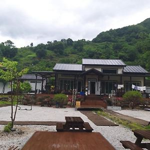 Hamyang Baekmudongmaru Park Pension Campsite Exterior photo